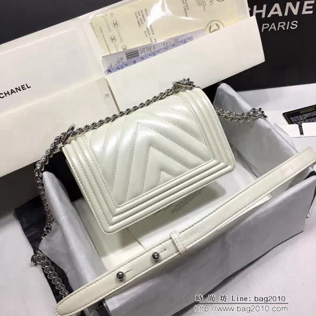 香奈兒CHANEL竭誠精品CHANEL大號67086經典最新款 單肩斜挎鏈條包 DSC1400